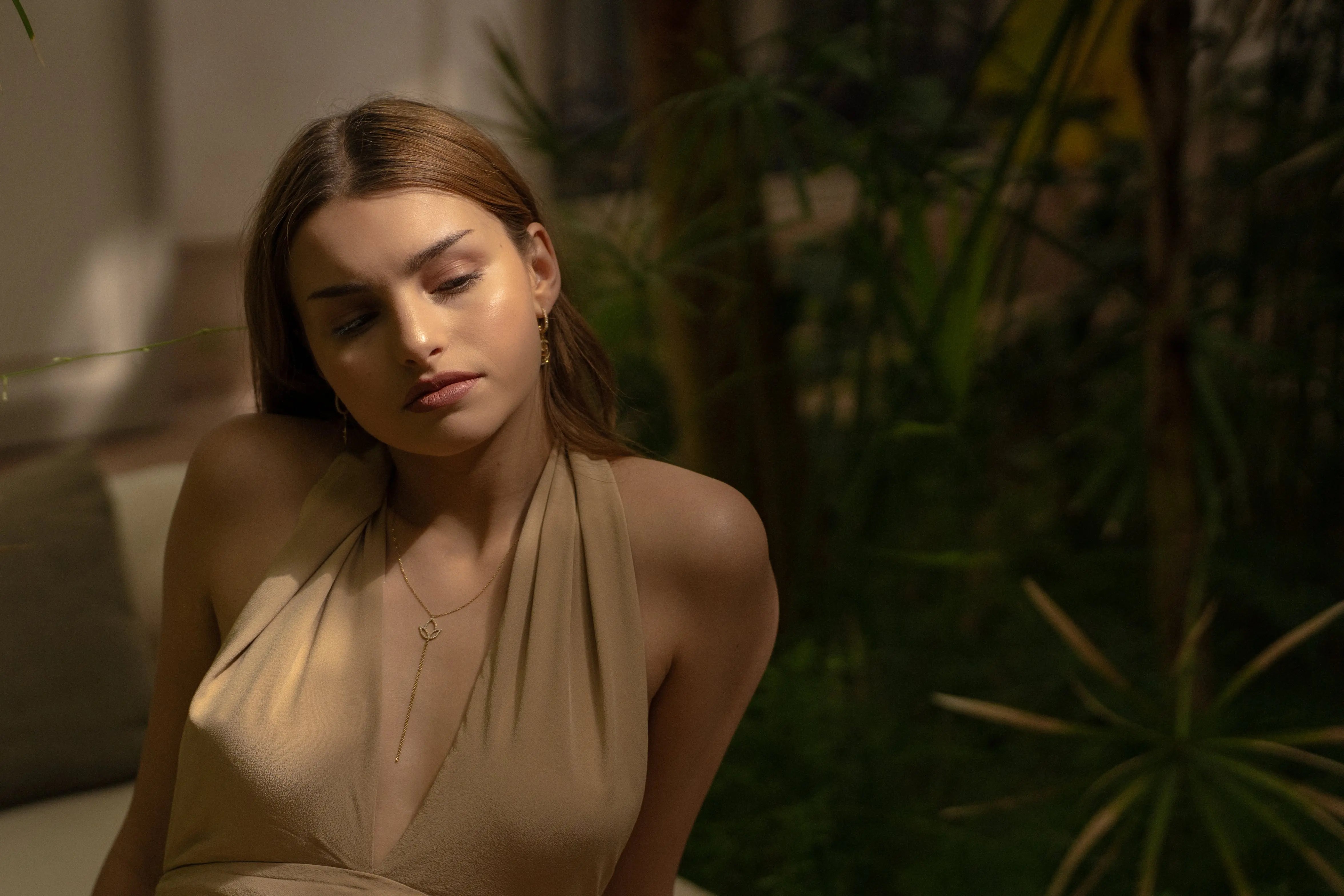 Manoyas-Joaillerie-fête-ses-2-ans-en-ligne-deux-années-de-lumière-d-intentions-et-de-talismans - MANOYAS