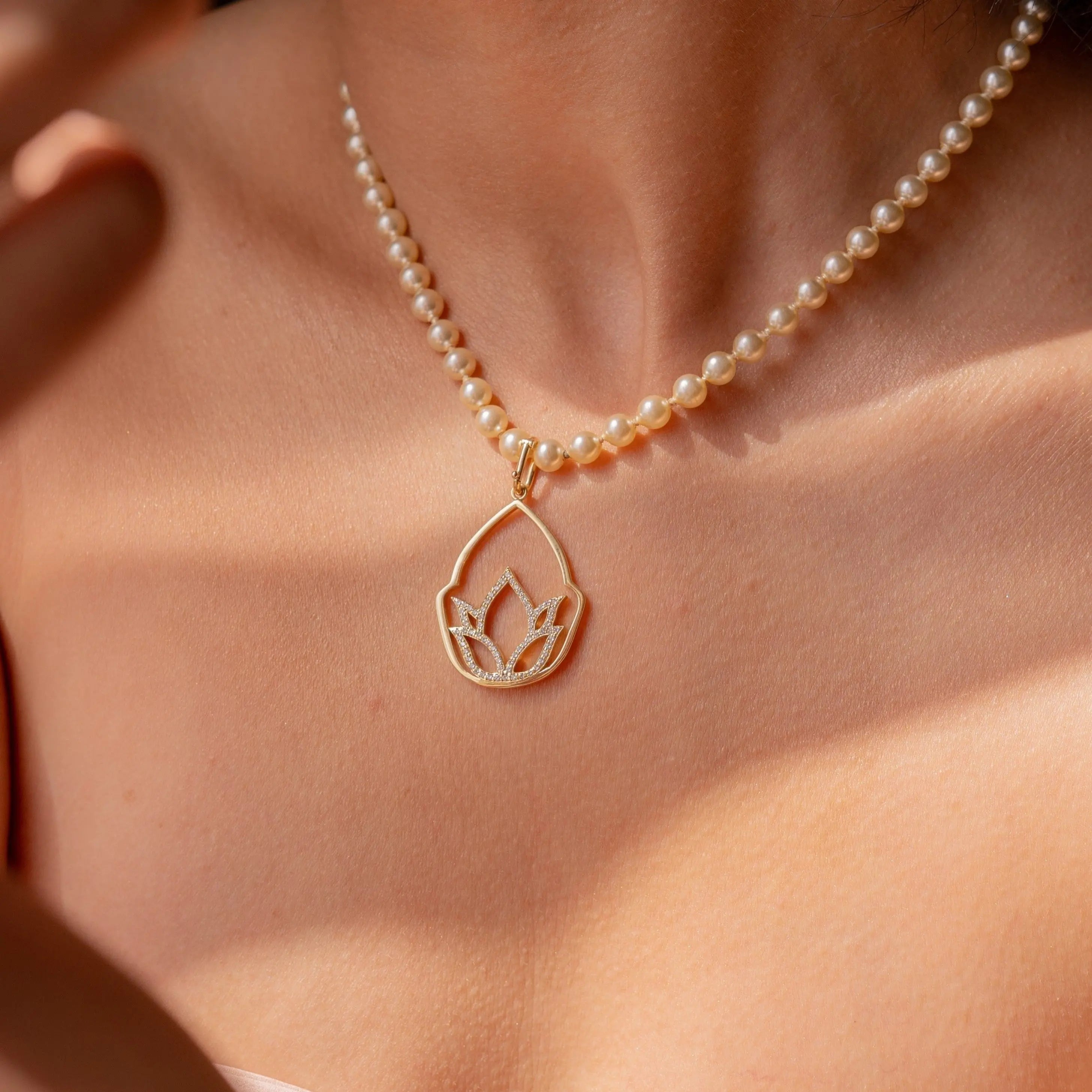 Pendentif Plénitude – Or jaune 18 carats & Diamants - MANOYAS